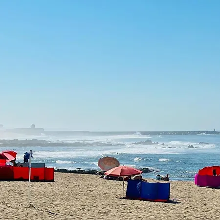 Apartament With View - Ala-arriba